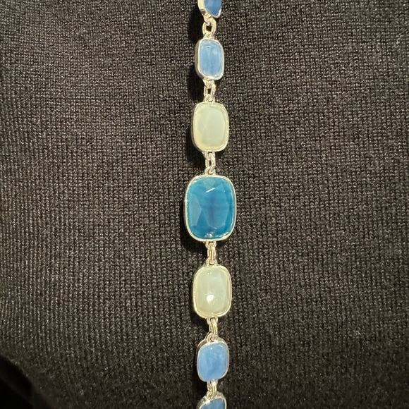 Nine West Long Beaded Pendant Necklace Blue and Silver NWTS - Picture 4 of 4